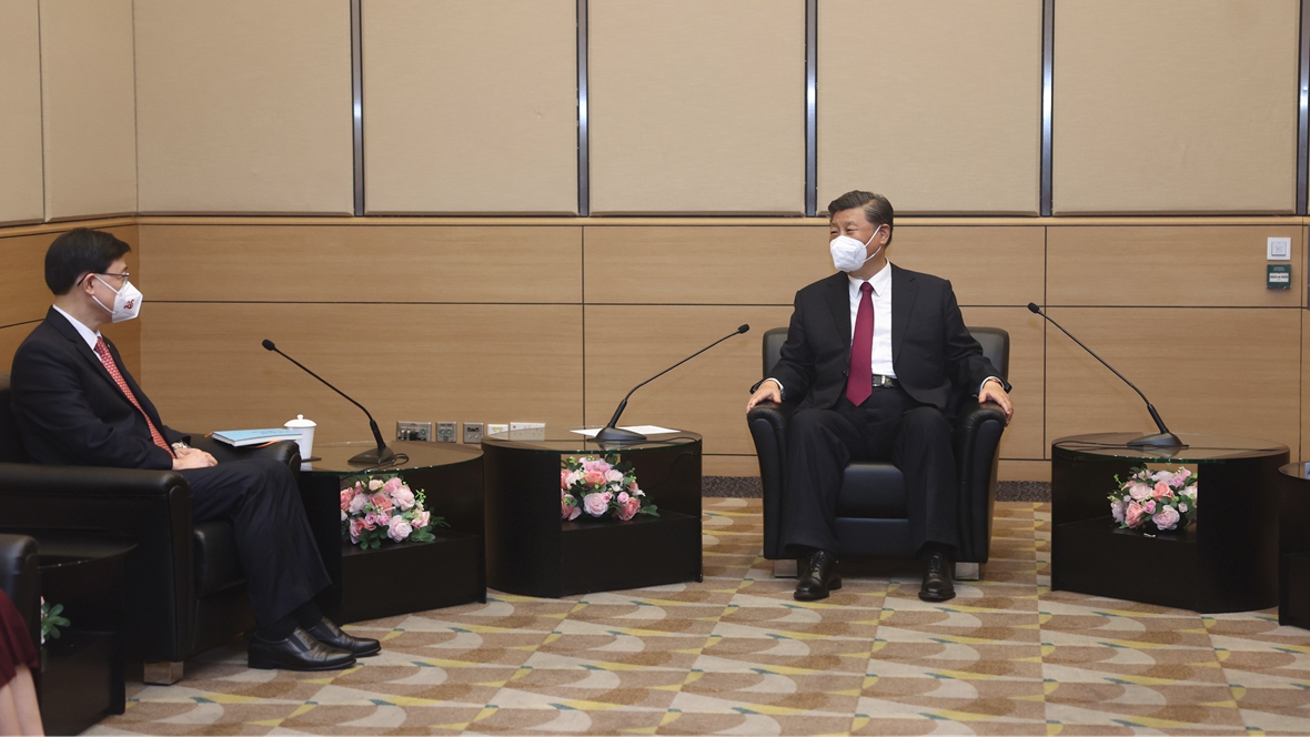 習(xí)近平會(huì)見李家超